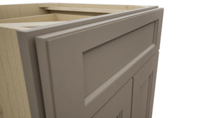 Fabuwood Fusion Oyster B24 Base Standard Cabinet, Detail View