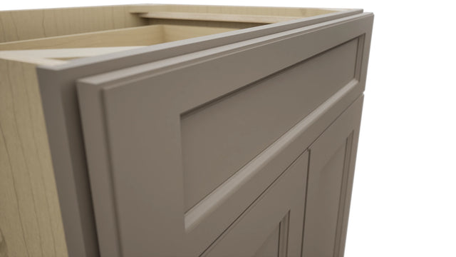 Fabuwood Fusion Oyster B30 Base Standard Cabinet, Detail View