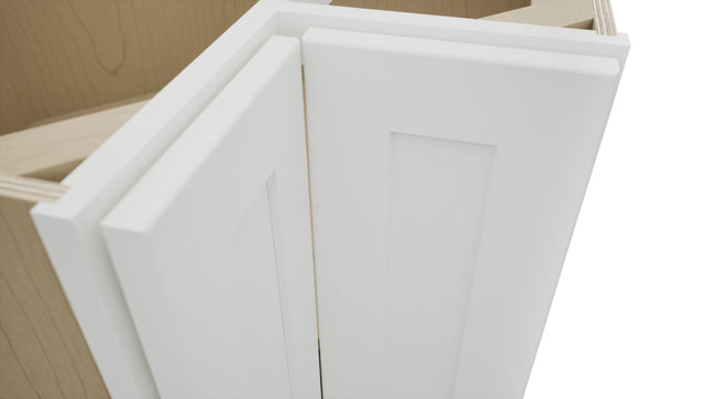Fabuwood Galaxy Frost ERB33 Base Corner Easy Reach Cabinet, Detail View