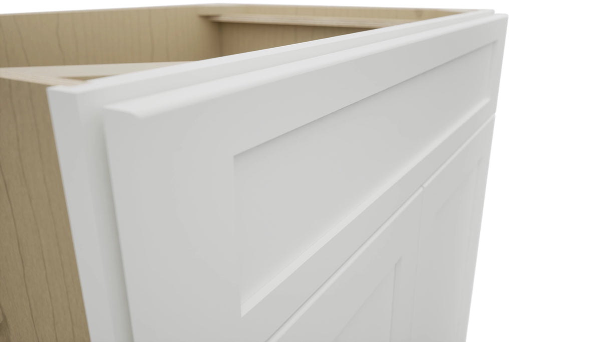 Fabuwood Galaxy Frost SB33SDF Base Sink Cabinet, Detail View