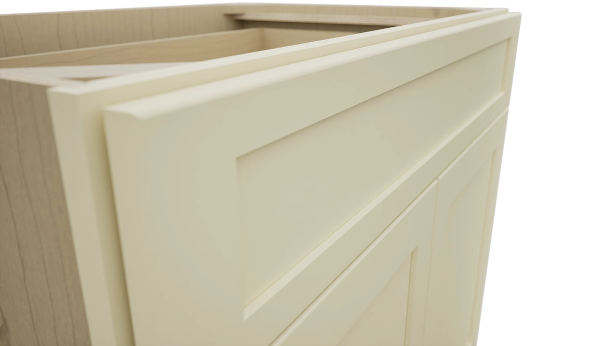 Fabuwood Galaxy Linen B36SDF Base Standard Cabinet, Detail View
