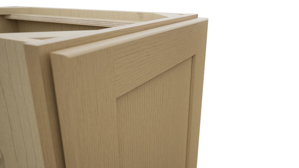 Fabuwood Galaxy Natural Oak B15FD Base Full Door Cabinet, Detail View