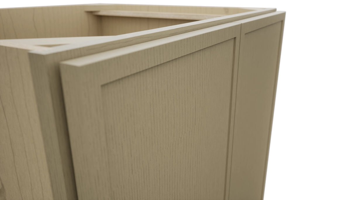 Fabuwood Luna Desert Oak B27FD Base Full Door Cabinet, Detail View