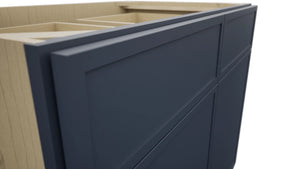 Fabuwood Luna Indigo B39 Base Standard Cabinet, Detail View