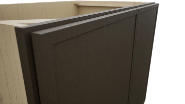 Fabuwood Luna Kona B39FD Base Full Door Cabinet, Detail View