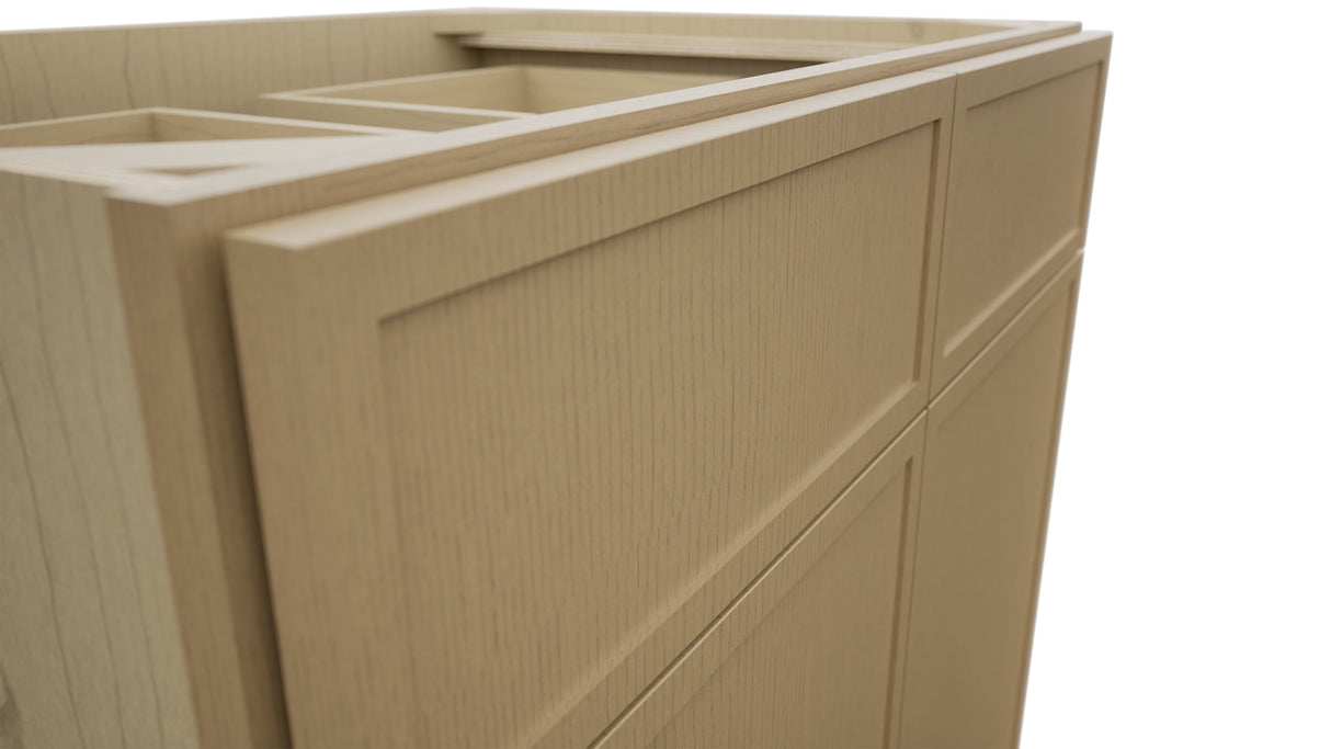 Fabuwood Luna Natural Oak B33 Base Standard Cabinet, Detail View