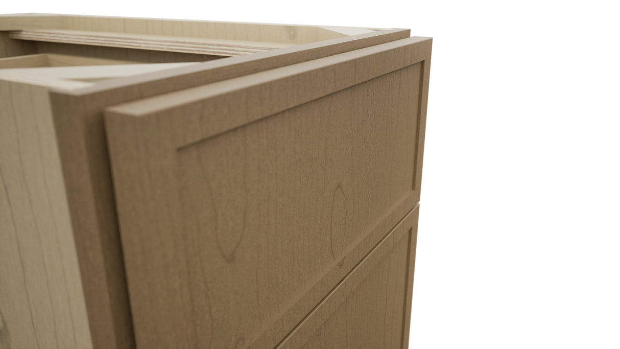 Fabuwood Luna Truffle B15 Base Standard Cabinet, Detail View