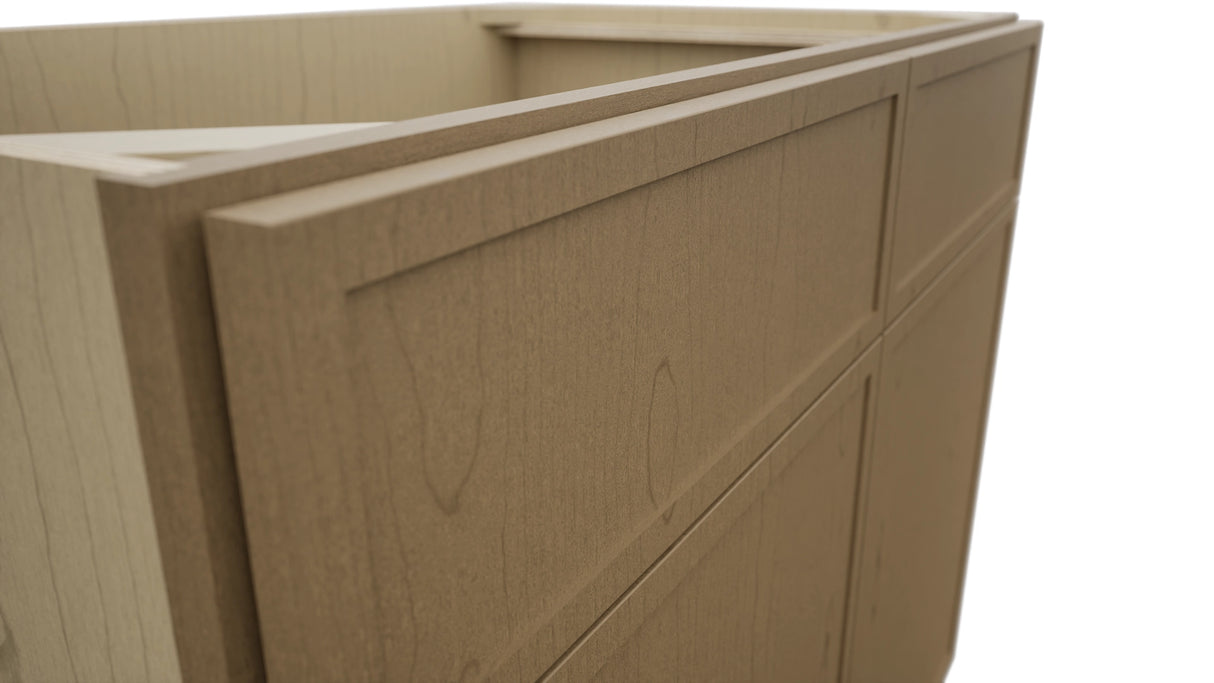 Fabuwood Luna Truffle SB39 Base Sink Cabinet, Detail View