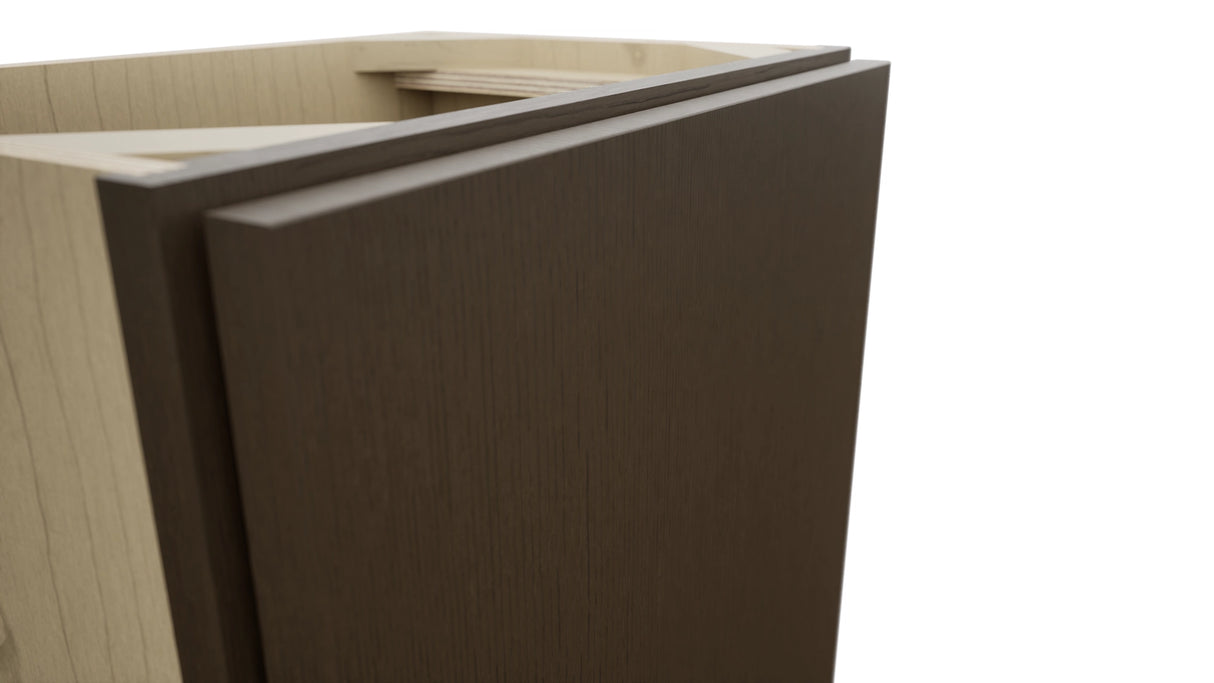 Fabuwood Luxe Canyon Oak B18FD-12D Base Full Door Cabinet, Detail View