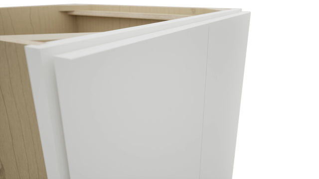 Fabuwood Luxe Frost B24FD Base Full Door Cabinet, Detail View
