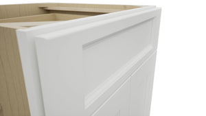 Fabuwood Nexus Frost B24 Base Standard Cabinet, Detail View