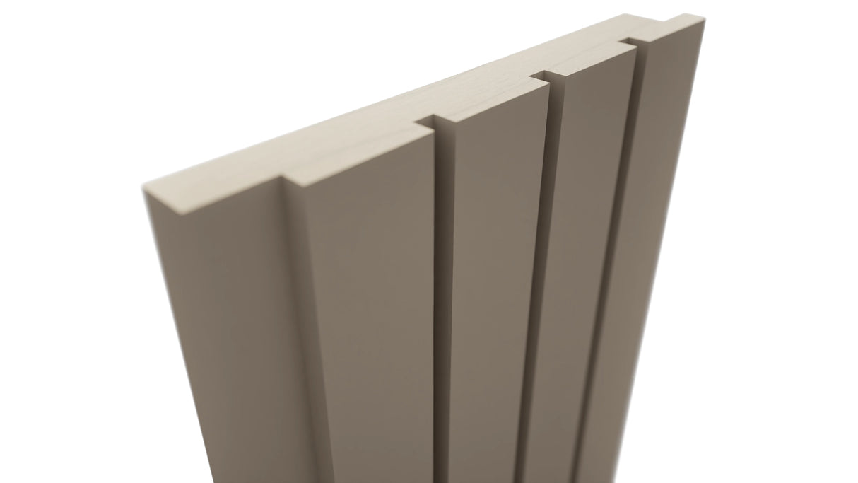 Fabuwood Oyster SFP696 Panel, Detail View