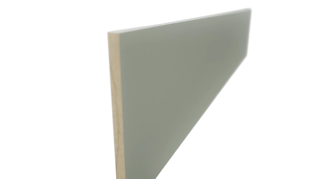 Fabuwood Pistachio Green TK8 Molding, Detail View