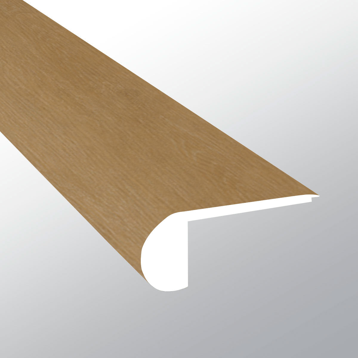 Taos (NARIZ DE ESCALÓN AL RAS [Madera • Ultramate • Medio] - LVT * MOLDURA DE VINILO DE LUJO) | 2 3/4" X 3/4" X 94"