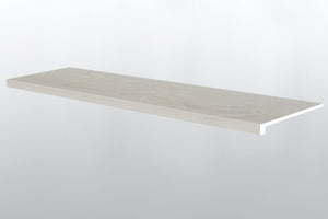 Whitby White (escalones de borde suavizado [Madera • Mate • Claro] - LVT * moldura de vinilo de lujo) | 1 1/2" x 1/4" x 47 1/2"
